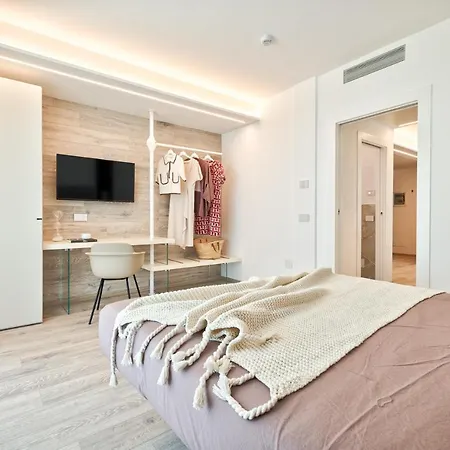 Albamarina سوتّومارينا