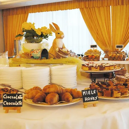 Apart Otel Albamarina *