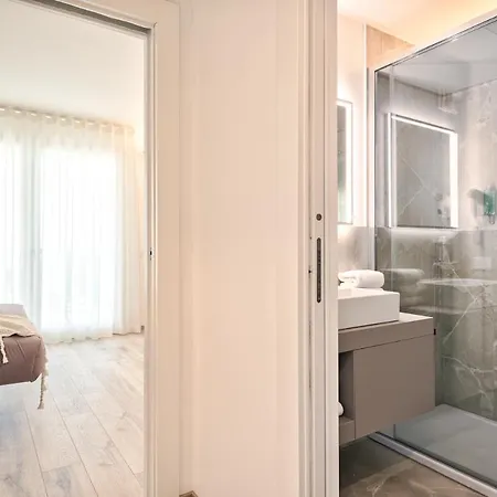 Albamarina Hotel apartamentowy