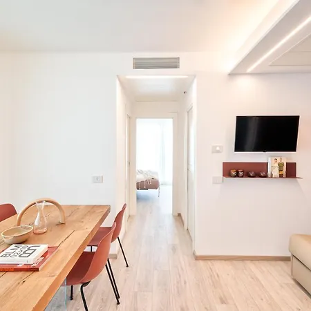 Hotel apartamentowy Albamarina *