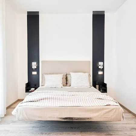 Albamarina Hotel apartamentowy