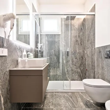 Apartahotel Albamarina 4*
