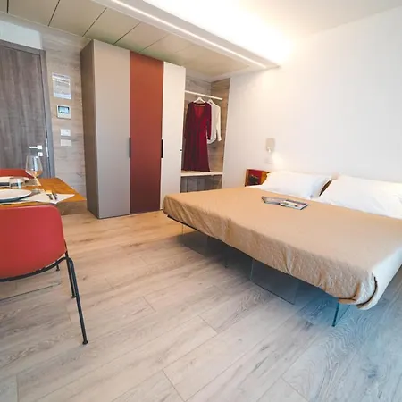 Hotel apartamentowy Albamarina Sottomarina