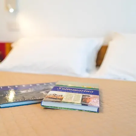 Albamarina Hotel apartamentowy