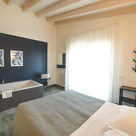 Albamarina Hotel apartamentowy Sottomarina