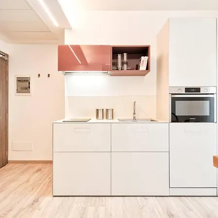 Albamarina Hotel apartamentowy