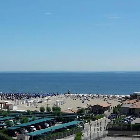 Hotel apartamentowy Albamarina Sottomarina