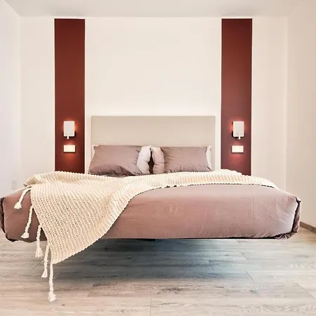 Albamarina Hotel apartamentowy