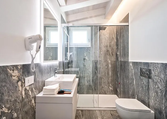 아파트호텔 Albamarina 4*